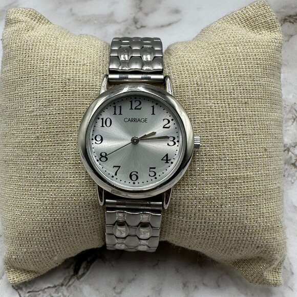3/$30 Carriage Watch Women Silver Tone Easy To Read Dial Stretch Band 6.5" - Picture 2 of 11